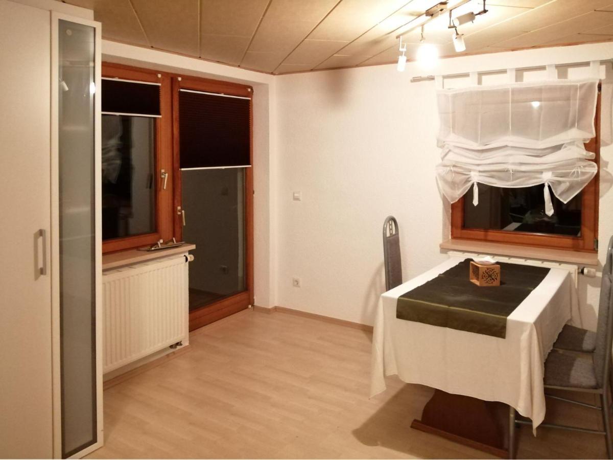 Modern Holiday Home In Lauterbach Ot Fohrenb Hl With Heating Facility Fohrenbuhl Exteriör bild
